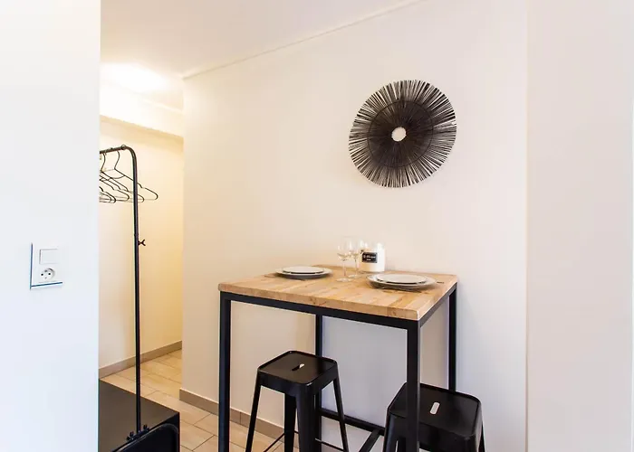 Magnificent - 2p - Moulin Rouge *